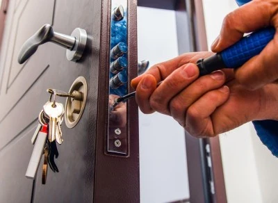 Los cerrajeros y la seguridad en las instituciones gubernamentales