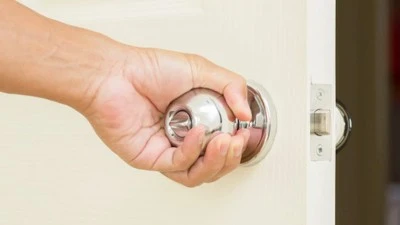 Cerraduras de puertas interiores vs externas: ¿cuál es la diferencia?
