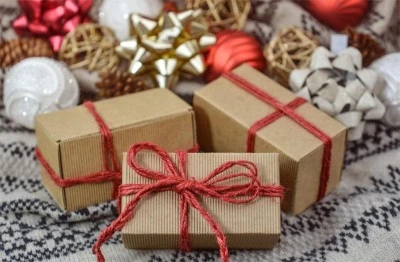 ¡No regales tu seguridad! Consejos de cerrajería para proteger tus regalos de Navidad
