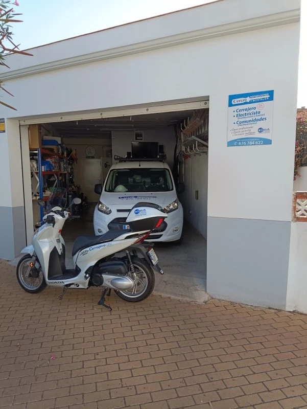 Reparaciones y Montajes Cerezo