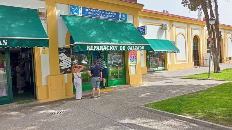 Reparación de Calzado – Duplicado de Llaves