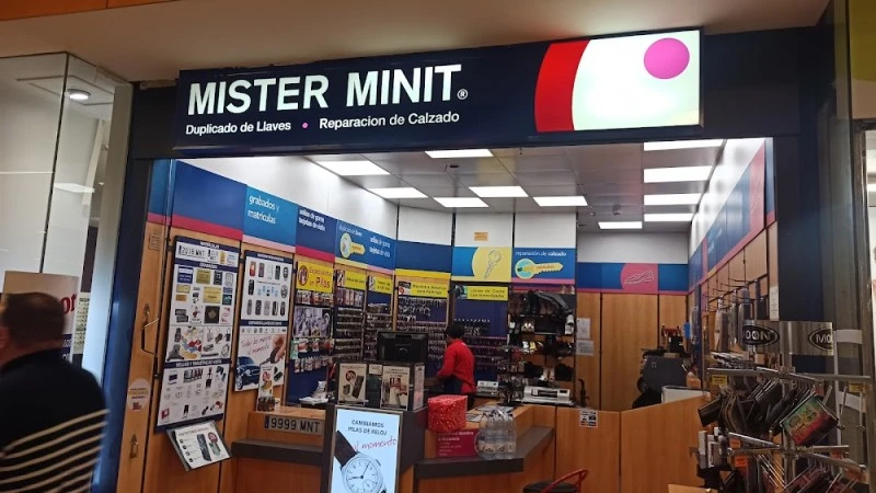 MISTER MINIT