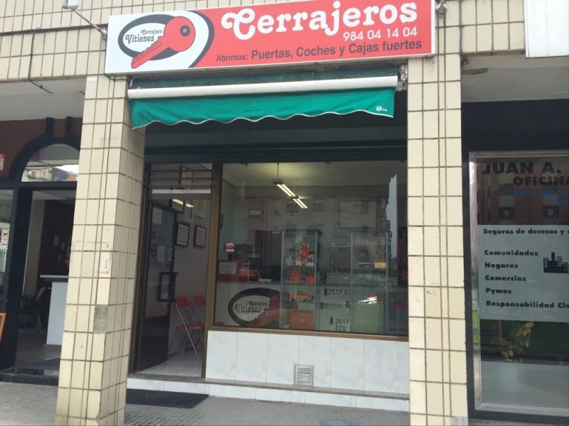 Cerrajero Vitienes