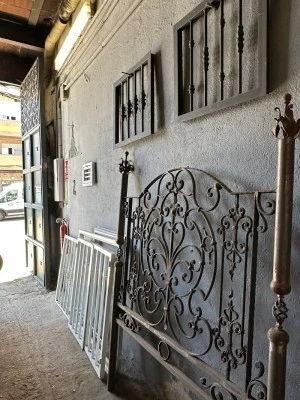 CERRAJERIA MOSTOLES - REJAS - CERRAJERO - BARANDILLAS - ESTRUCTURAS METALICAS - SOLDADURAS - PUERTAS DE HIERRO -