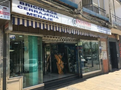 Encuentra Ferretería