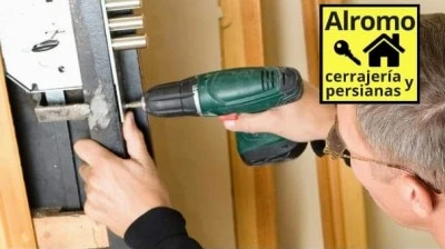 Cerrajería y Persianas Alromo I Reparación de Persianas Sevilla