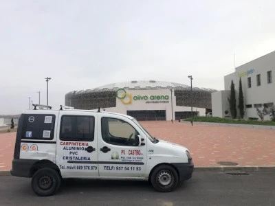 PV Castro, carpintería metálica en Córdoba, ventanas de aluminio y PVC